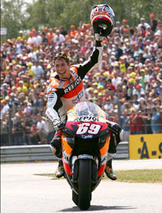 Nicky|Hayden|